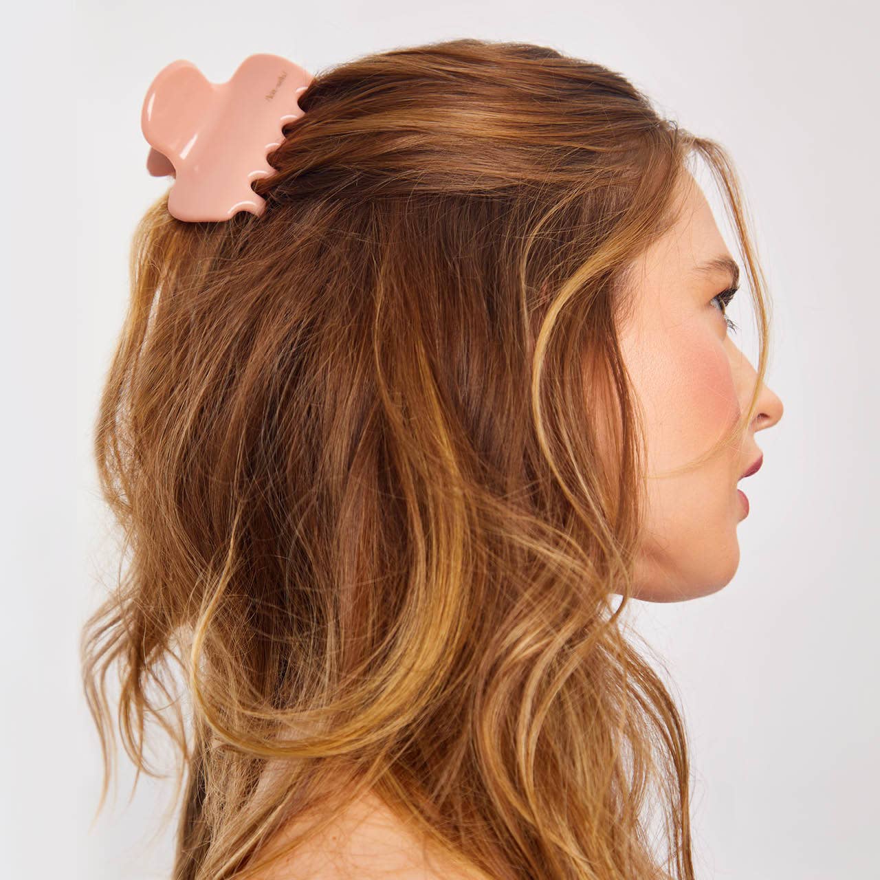 KITSCH: Recycled Plastic Puffy Cloud Clip 1pc - Rosewood