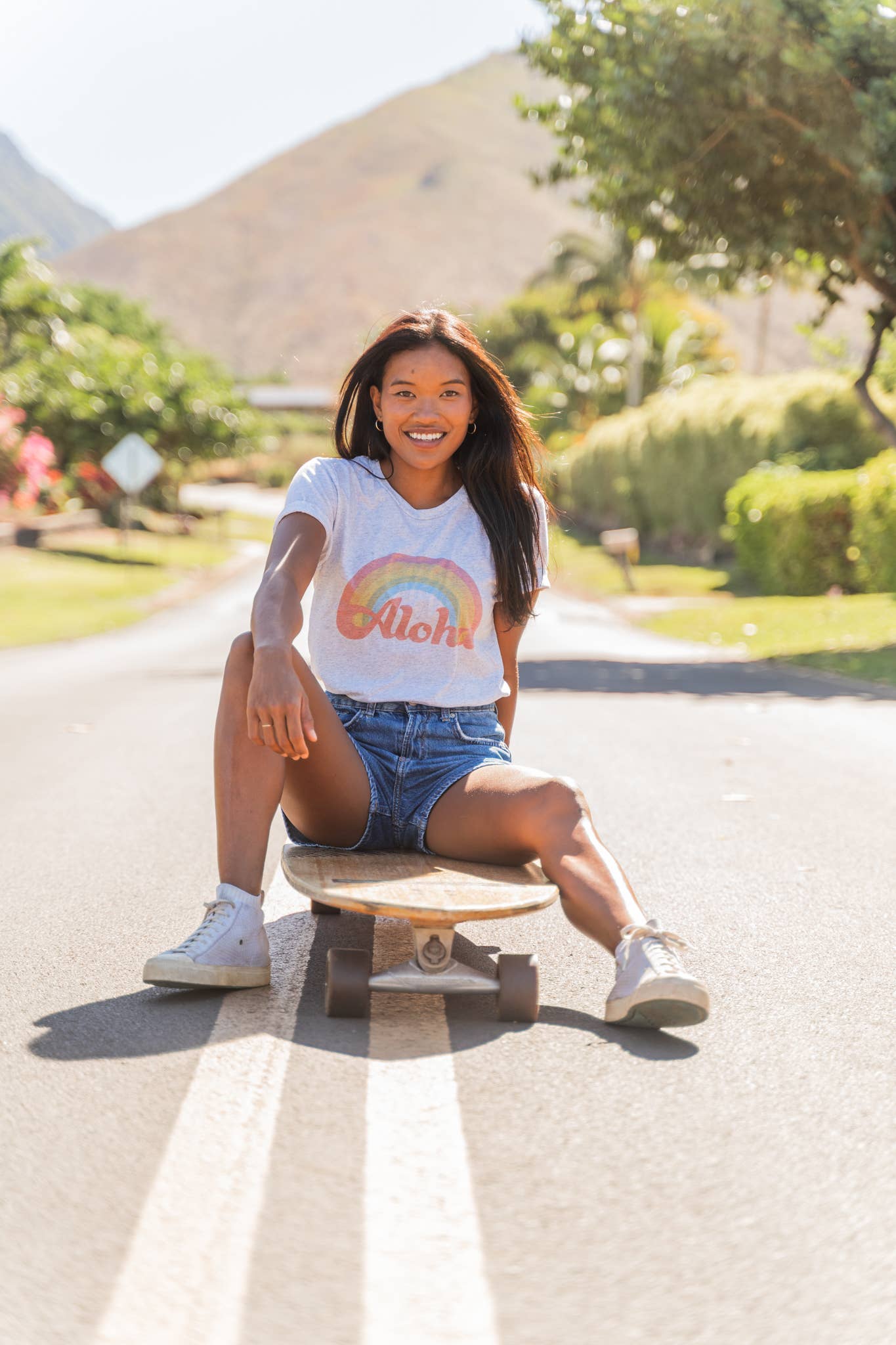 Aloha Lovely: Aloha Retro Rainbow Tee