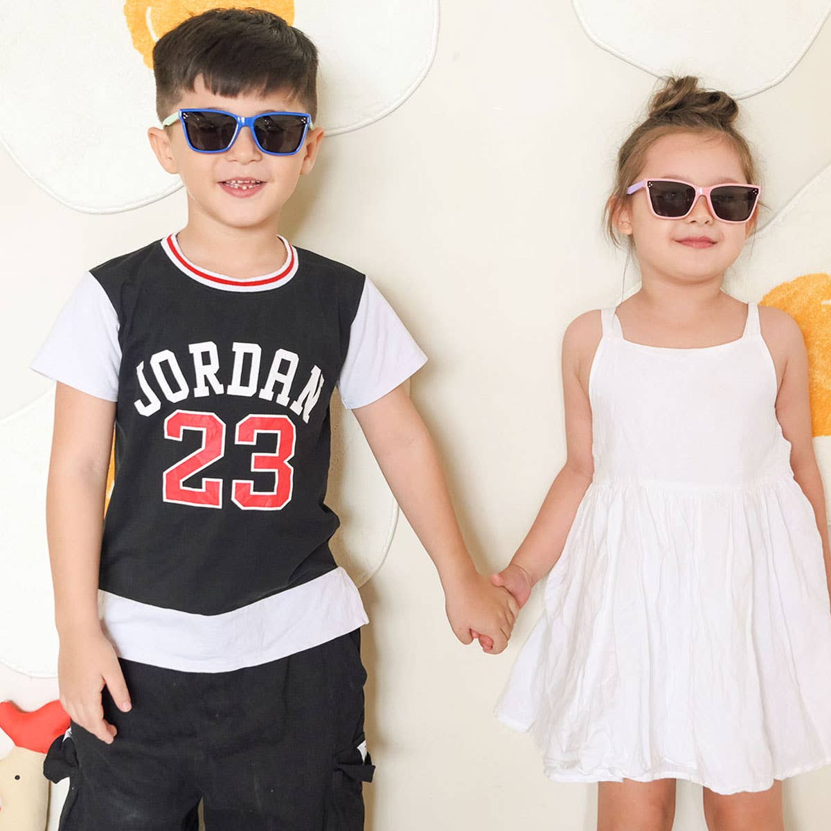 Little Sunnie: Avery Navigator Kids Sunglasses