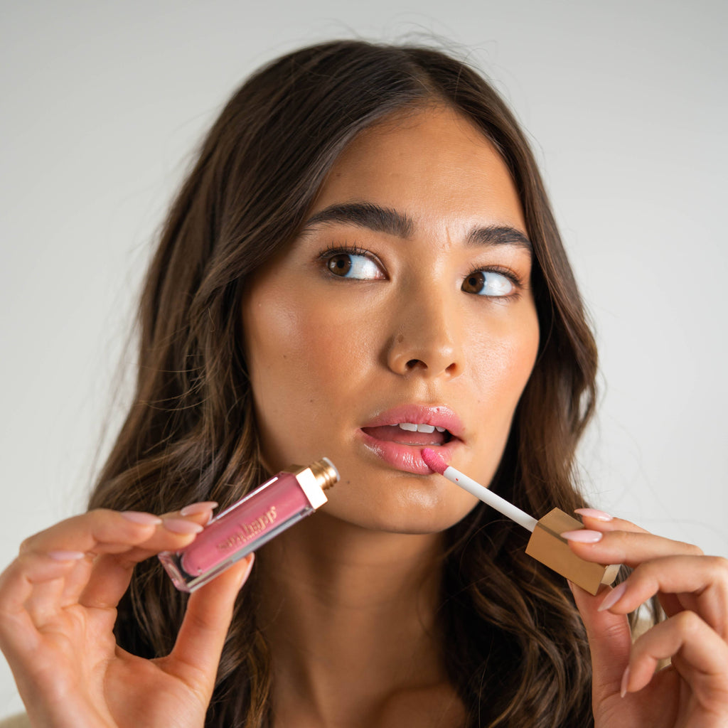 Sara Happ: The Pink Slip - Hydrating Lip Gloss