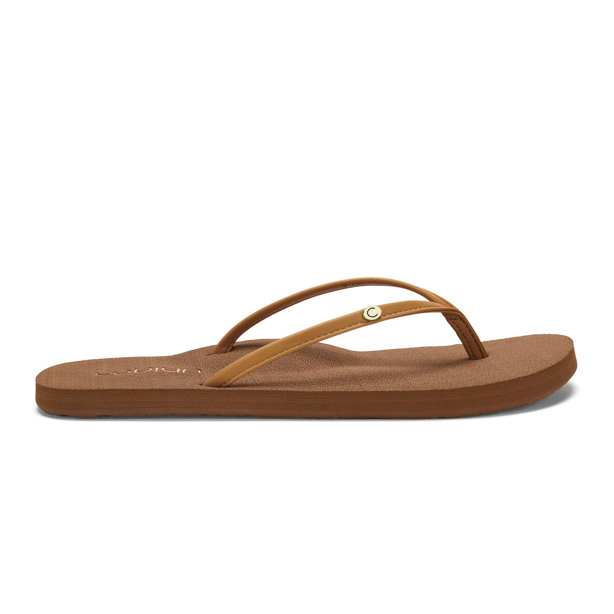 Cobian: Women's Nias Bounce Casual Flip Flop Sandal - Tan