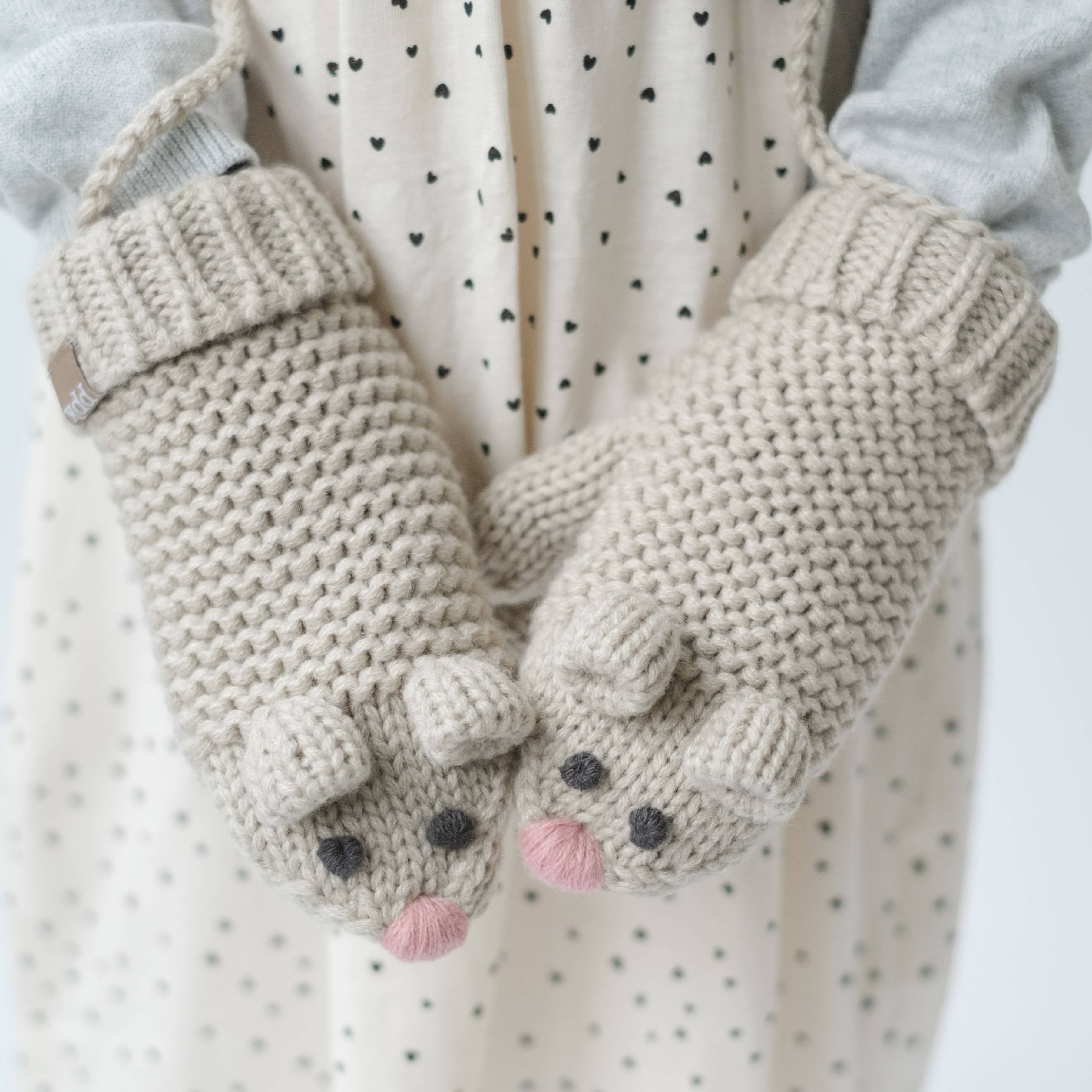 Peppercorn Kids: Knit Mouse Mittens - Oat Beige