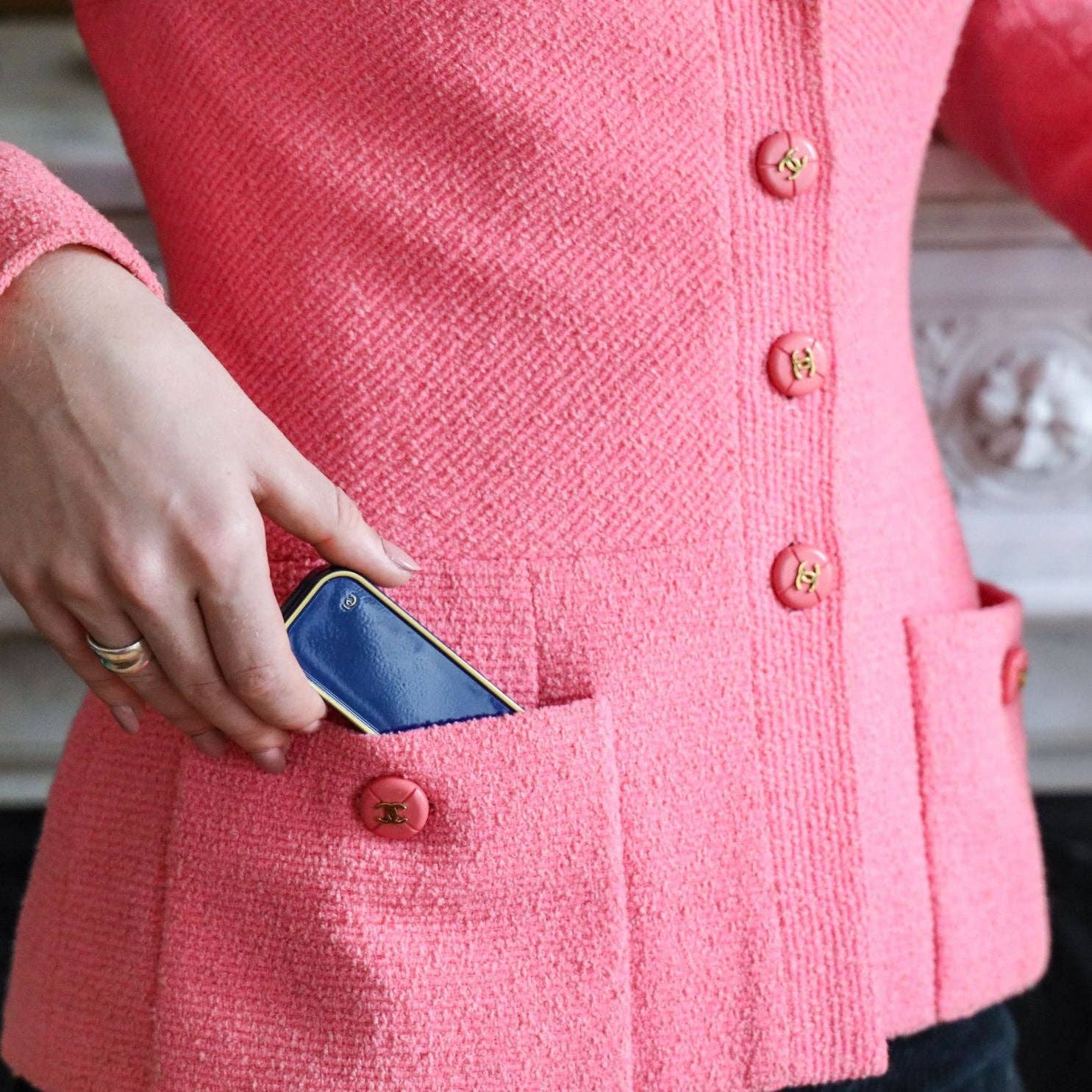 ēma fragrance Fragrance Compact - Monaco Midnight Blue