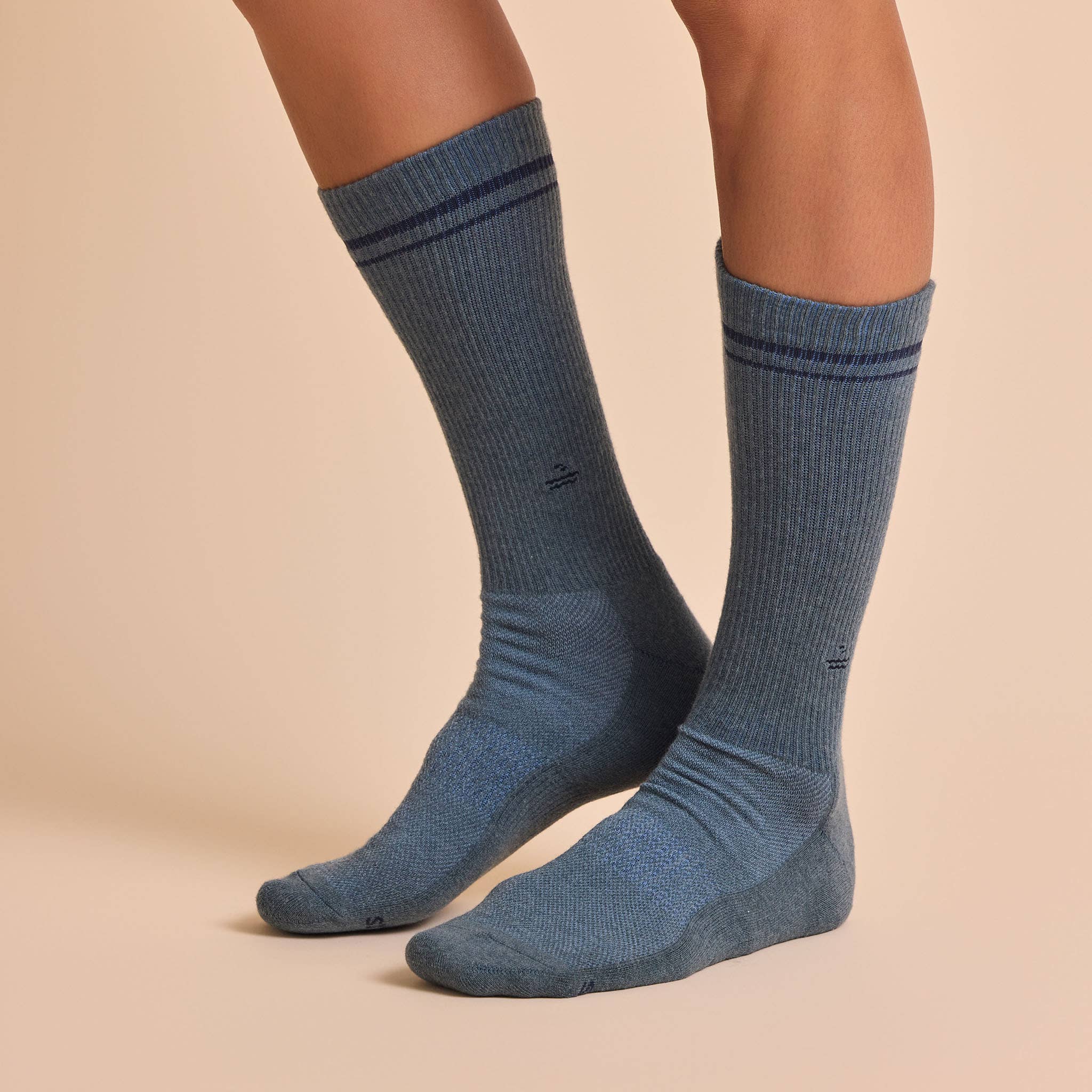 Conscious Step: Comfort Crew Socks that Protect National Parks