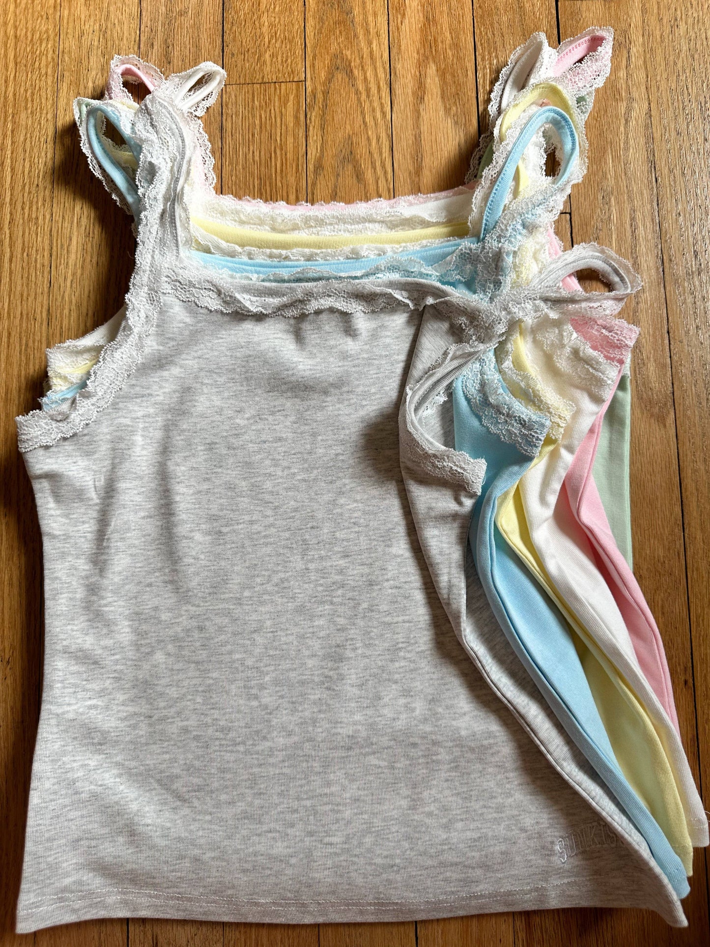 Sunkissed Coconut: Lace Cami Tanktop