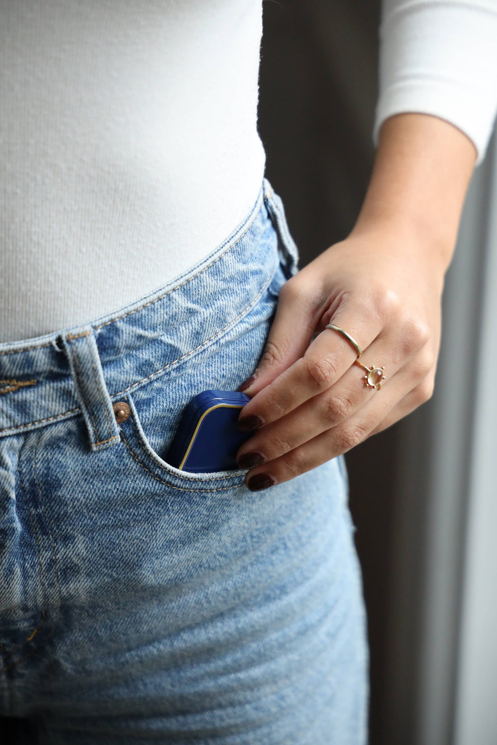 ēma fragrance Fragrance Compact - Monaco Midnight Blue