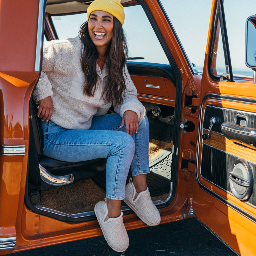 Cobian: Women's Cabrillo Bootie - Cream Warm and Fuzzy Slipper