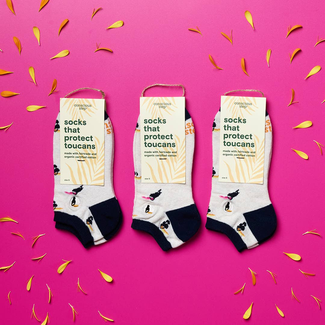 Conscious Step: Ankle Socks that Protect Toucans (White Toucans)