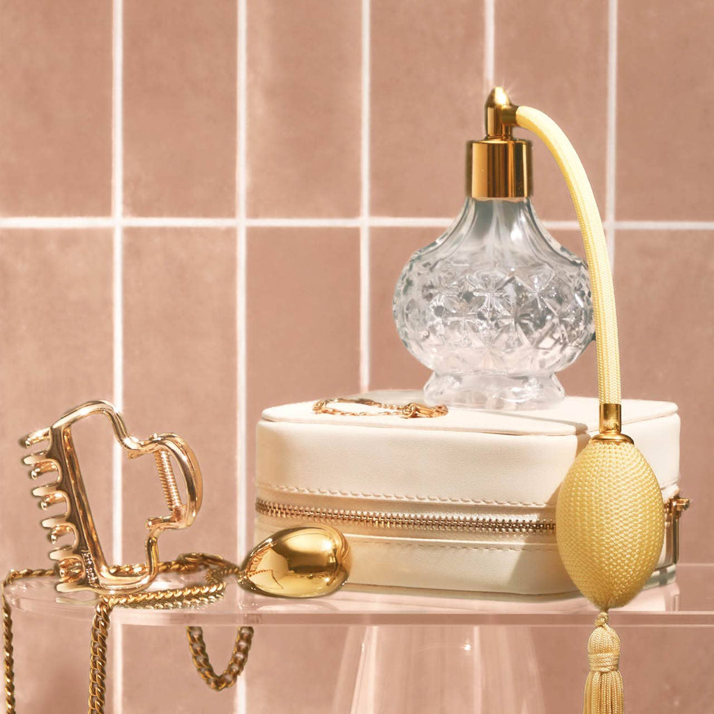 KITSCH: Metal Medium Open Shape Puffy Claw Clip - Gold