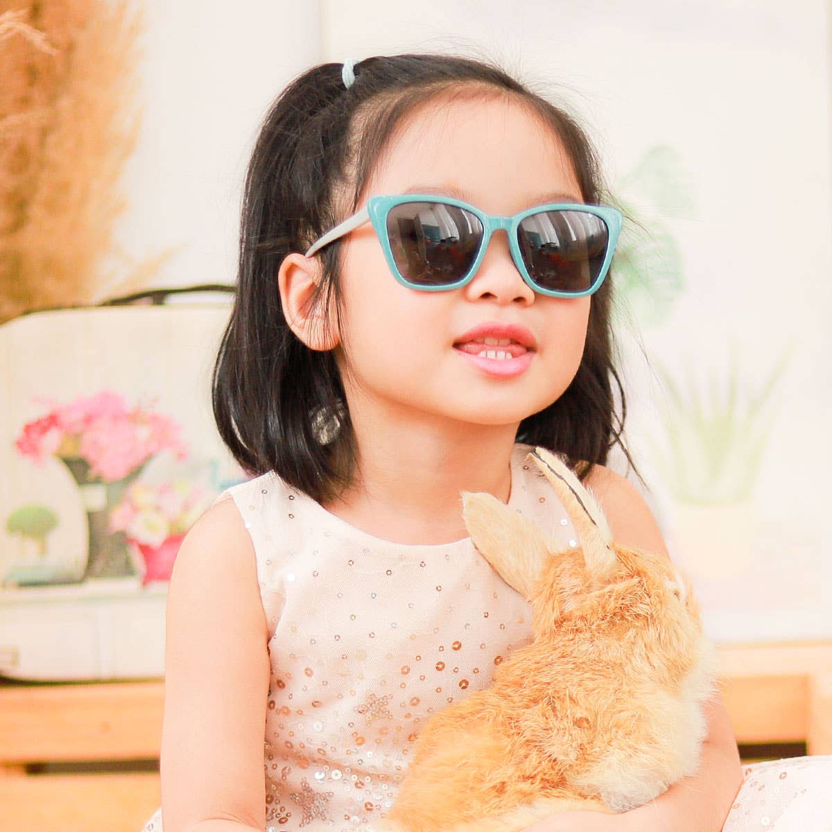 Little Sunnie: Haven Oversized Cat Eye Kids Sunglasses
