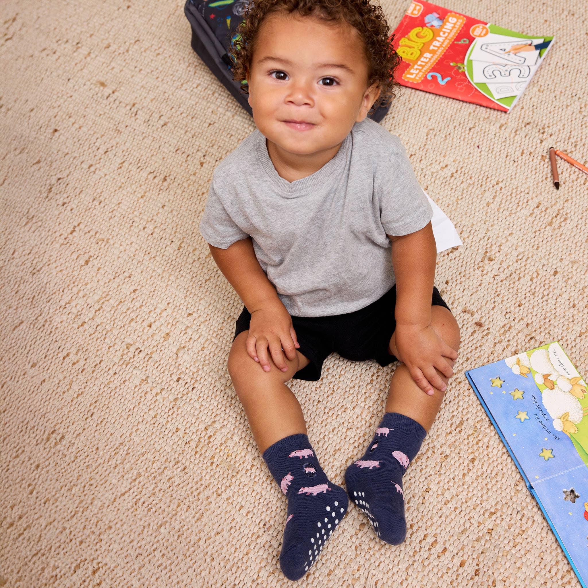 Conscious Step: Kids Socks that Save Pigs