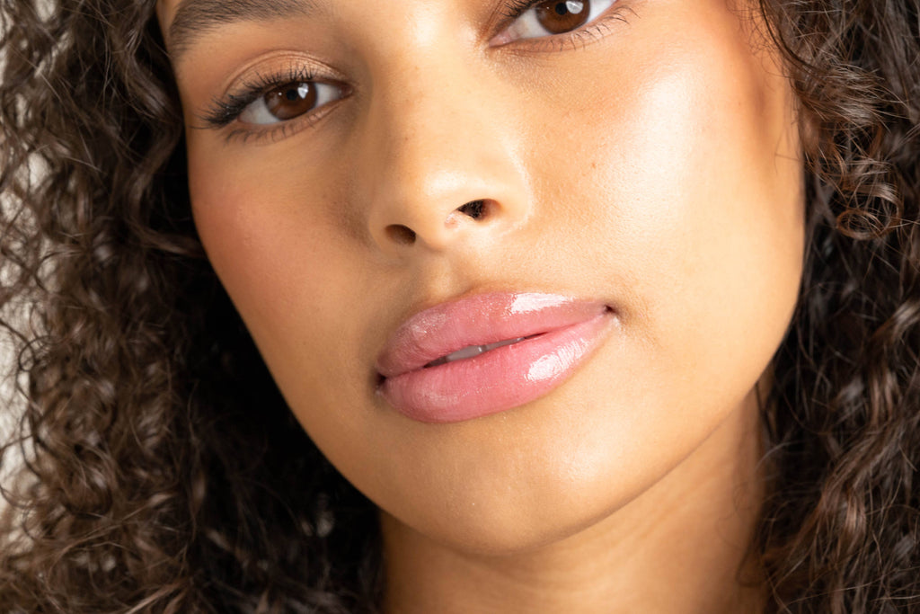 Sara Happ: The Pink Slip - Hydrating Lip Gloss