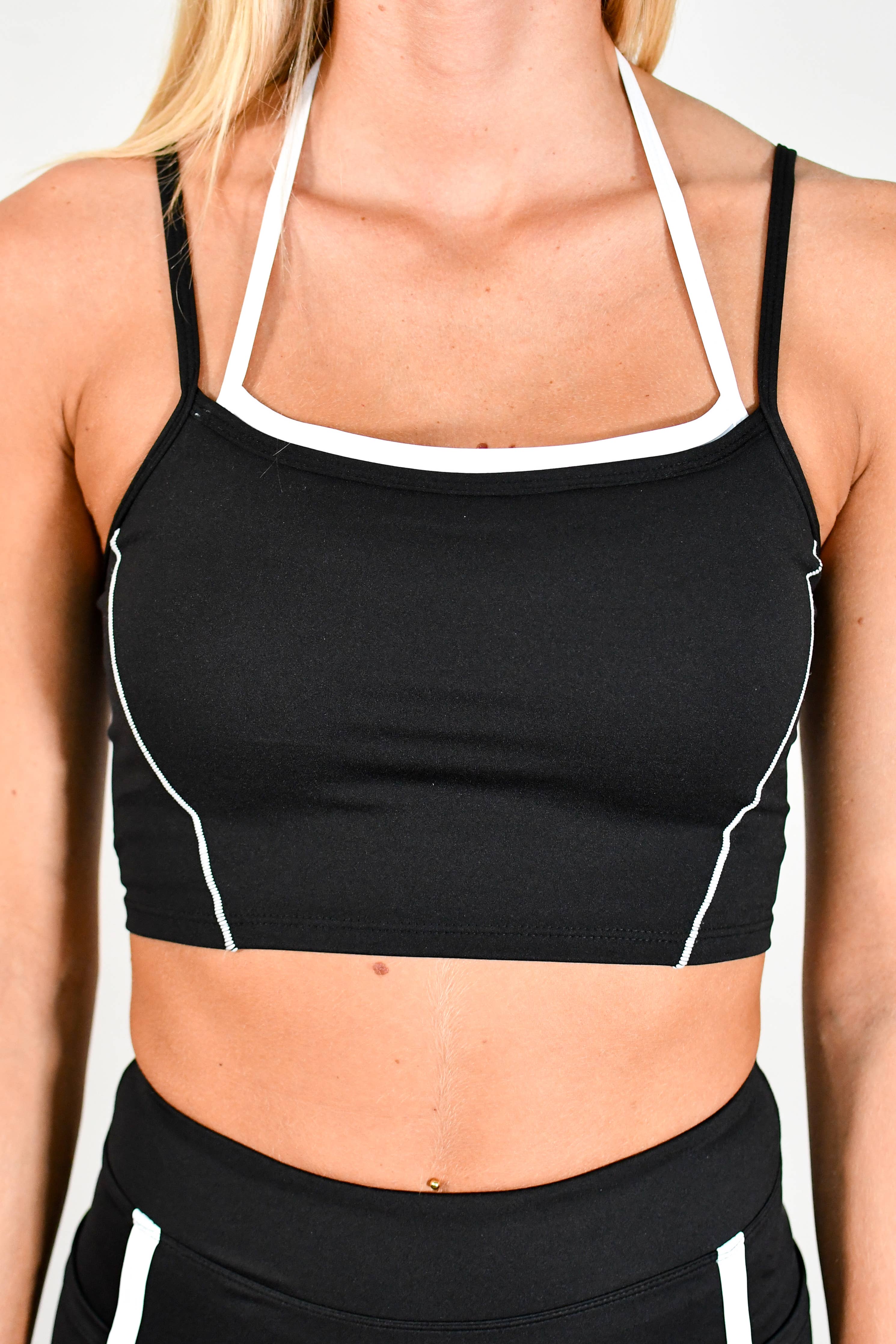 TooLooLah: Outline Cropped Contrast Tank - Black/White