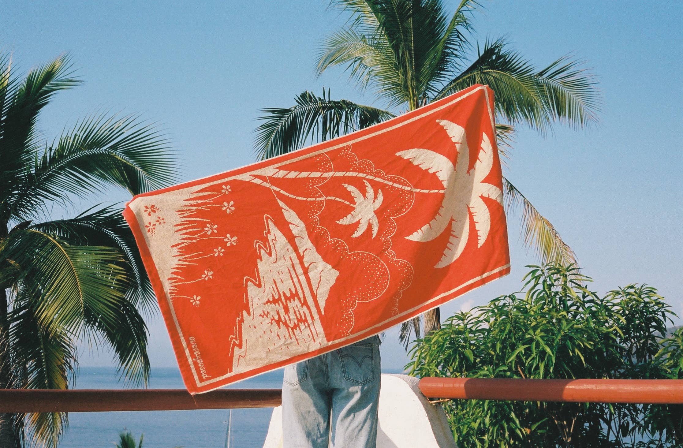 Overexposed: Hanalei Palm Towel