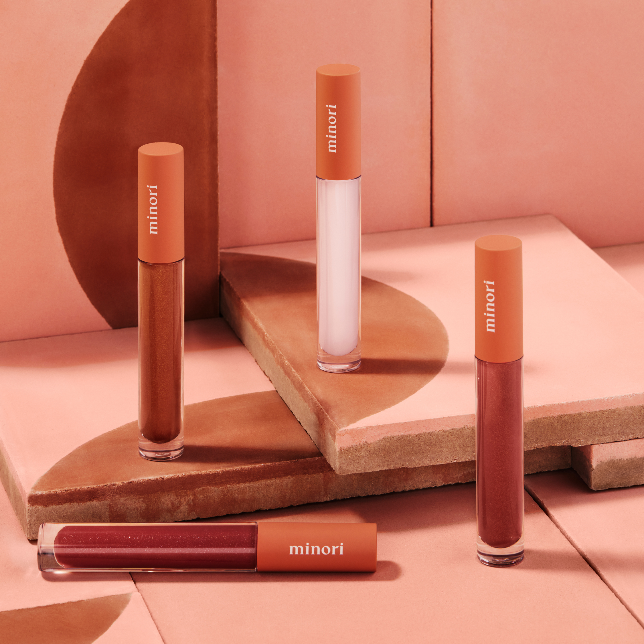 Minori Lip Gloss (Juneberry Mauve)